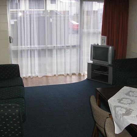 Bavaria Motel Хамилтън Екстериор снимка